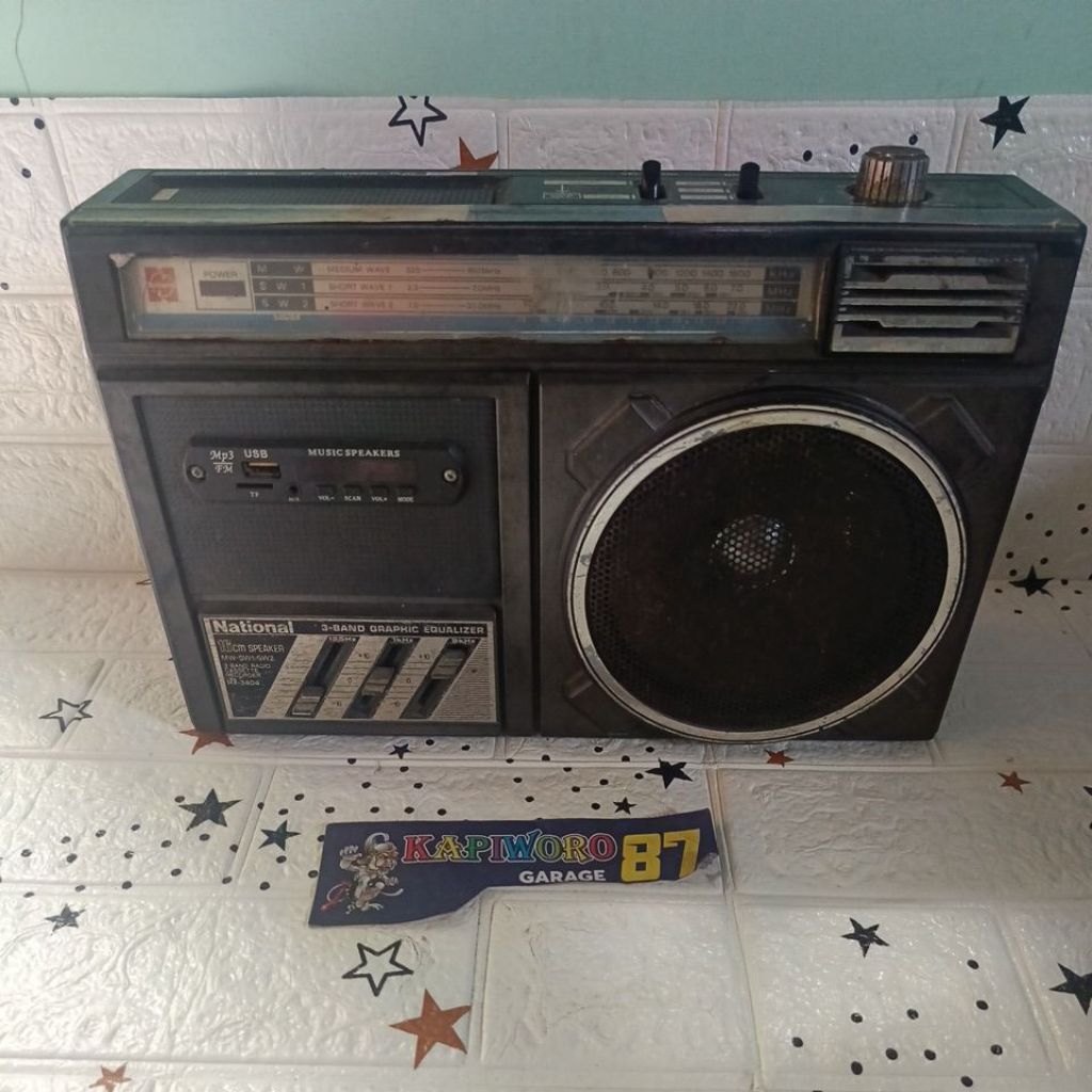 radio jadul NATIONAL bahan vintage
