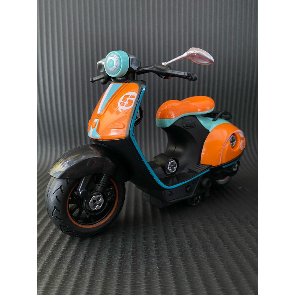 Miniatur Motor Vespa Mainan DIY Menyusun Bentuk Miniatur Motor Bahan ABS Super Size Besar