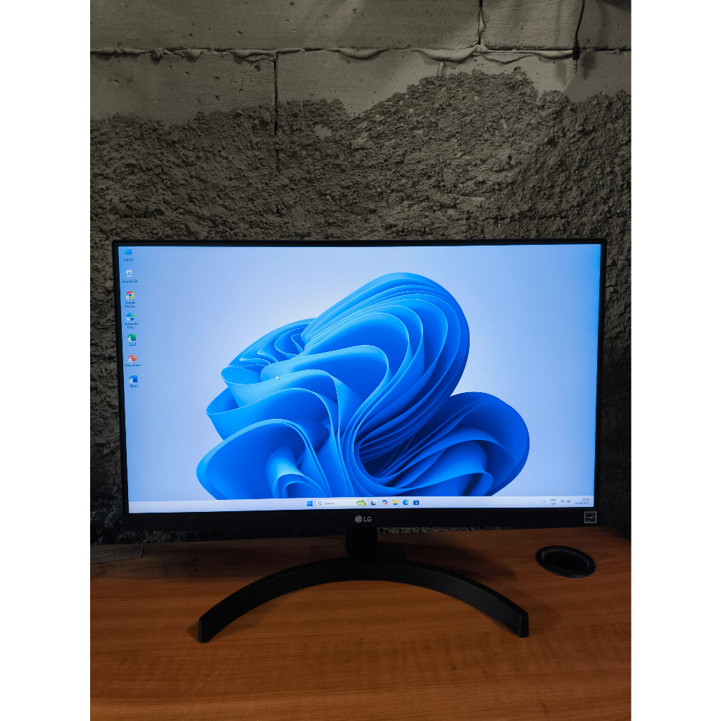 Monitor 22 Inch  HDMI LG