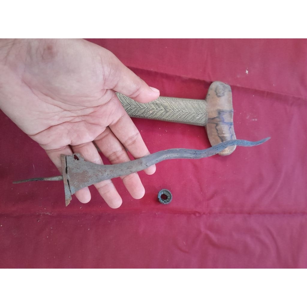 keris pandowo lare patrem