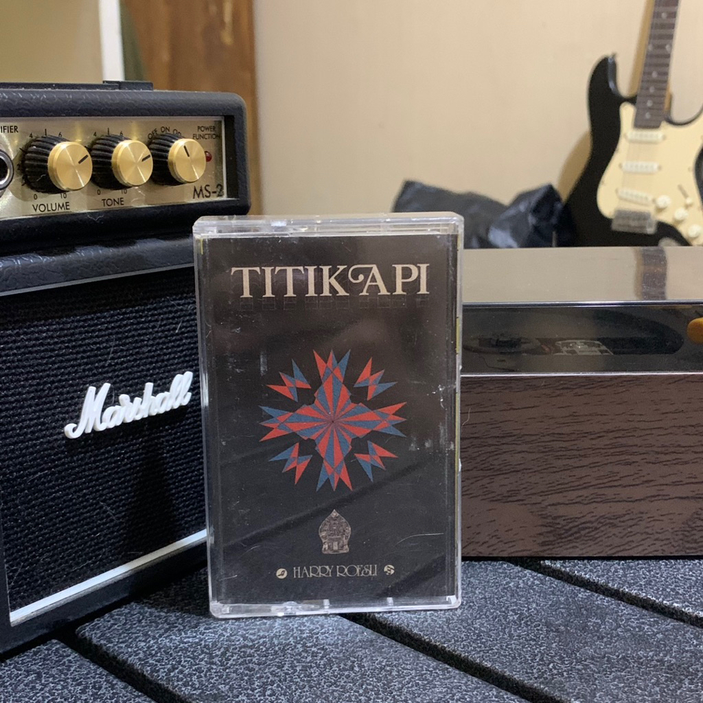 Kaset Pita / Kaset Harry Roesli - Titik Api
