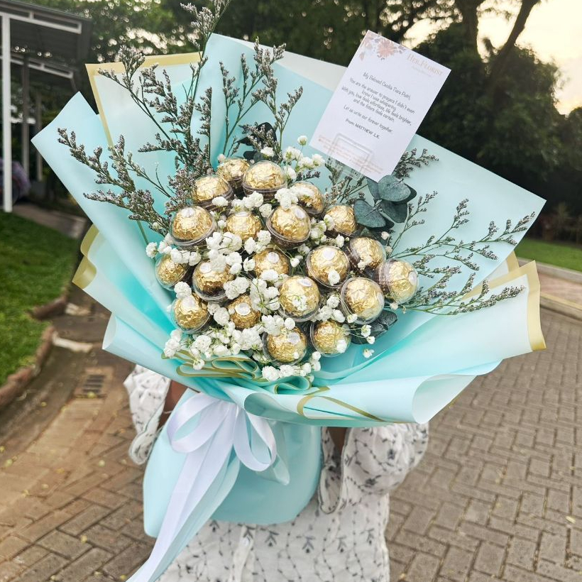 HER.FLORIST Buket Bunga Baby Breath dan Cokelat Ferrero Rocher 20 PCS / Ferero/  Coklat/ Hadiah
