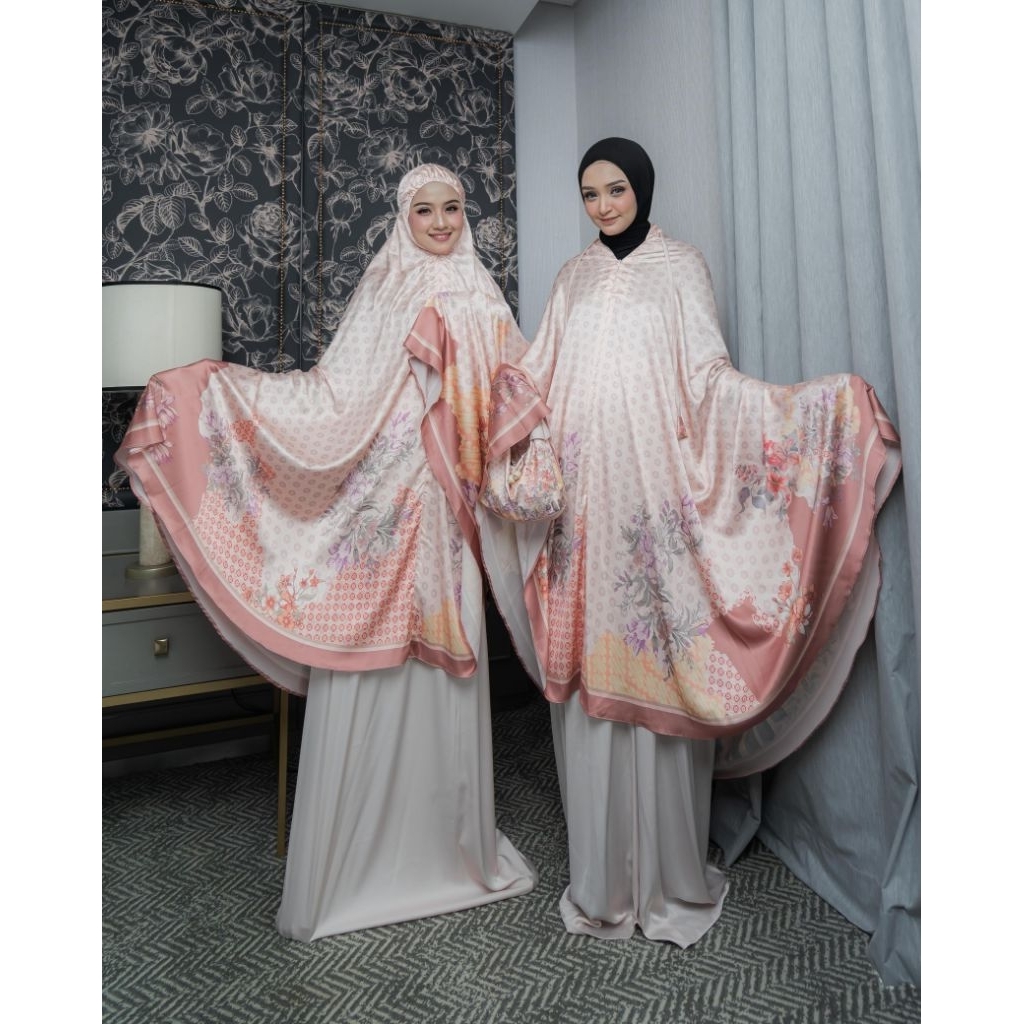 MONGRAM BY SEINAA HIJAB