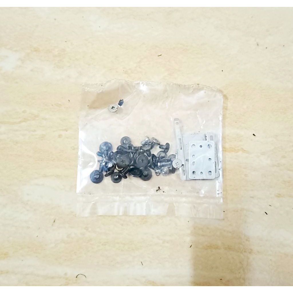 Baud mesin laptop Lenovo Yoga 13