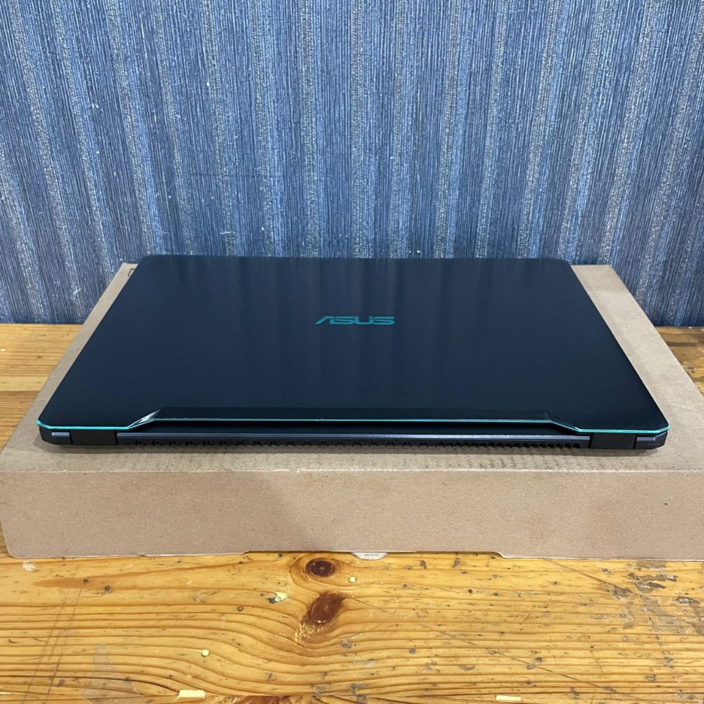 Laptop Asus VivoBook F570ZD, Amd Ryzen 5 - 2500U, #Nvidia GeForce GTX1050 4Gb, Ram 8Gb / 256Gb, Back