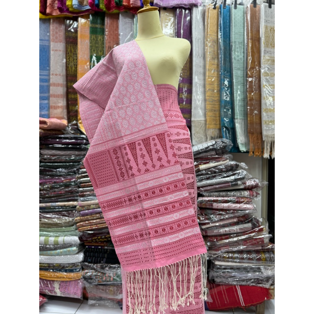 TUMTUMAN TANPA SAMBUNG BENANG KRISTAL SONGKET TARUTUNG WARNA PINK SILVER