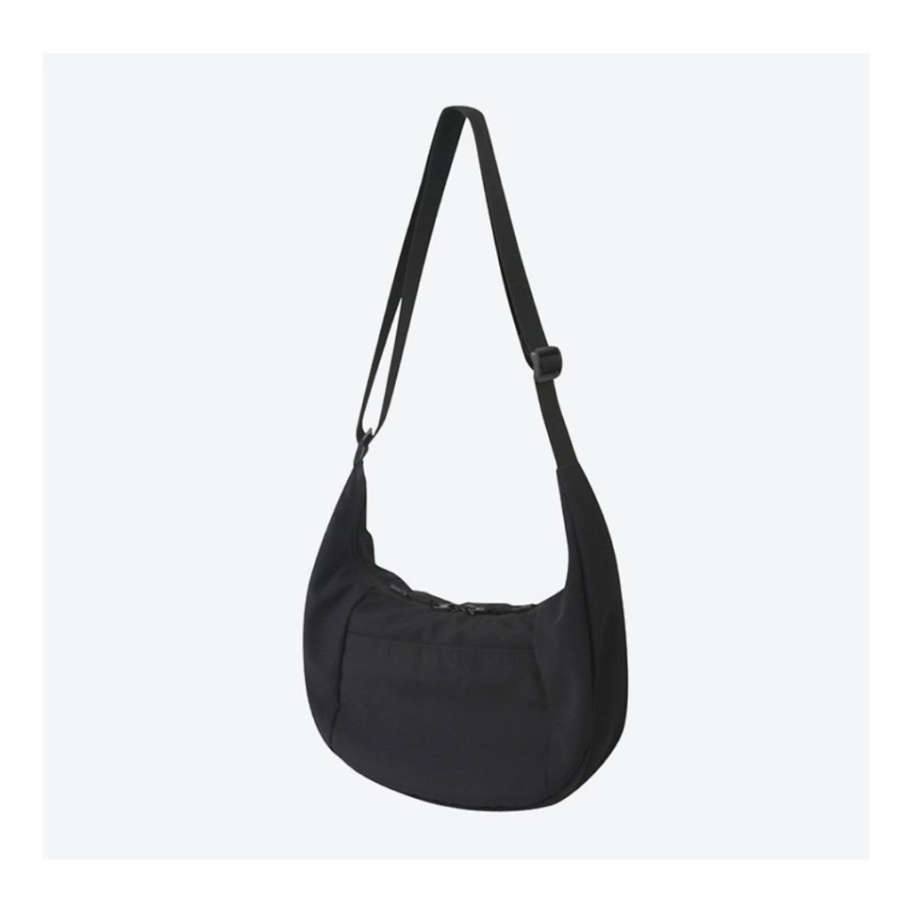 Shoopen Halfmoon diagonal crossbody bag HPABCFF006