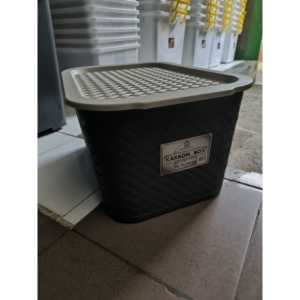 Kontainer box Full Hitam / Container Plastik / Tool box