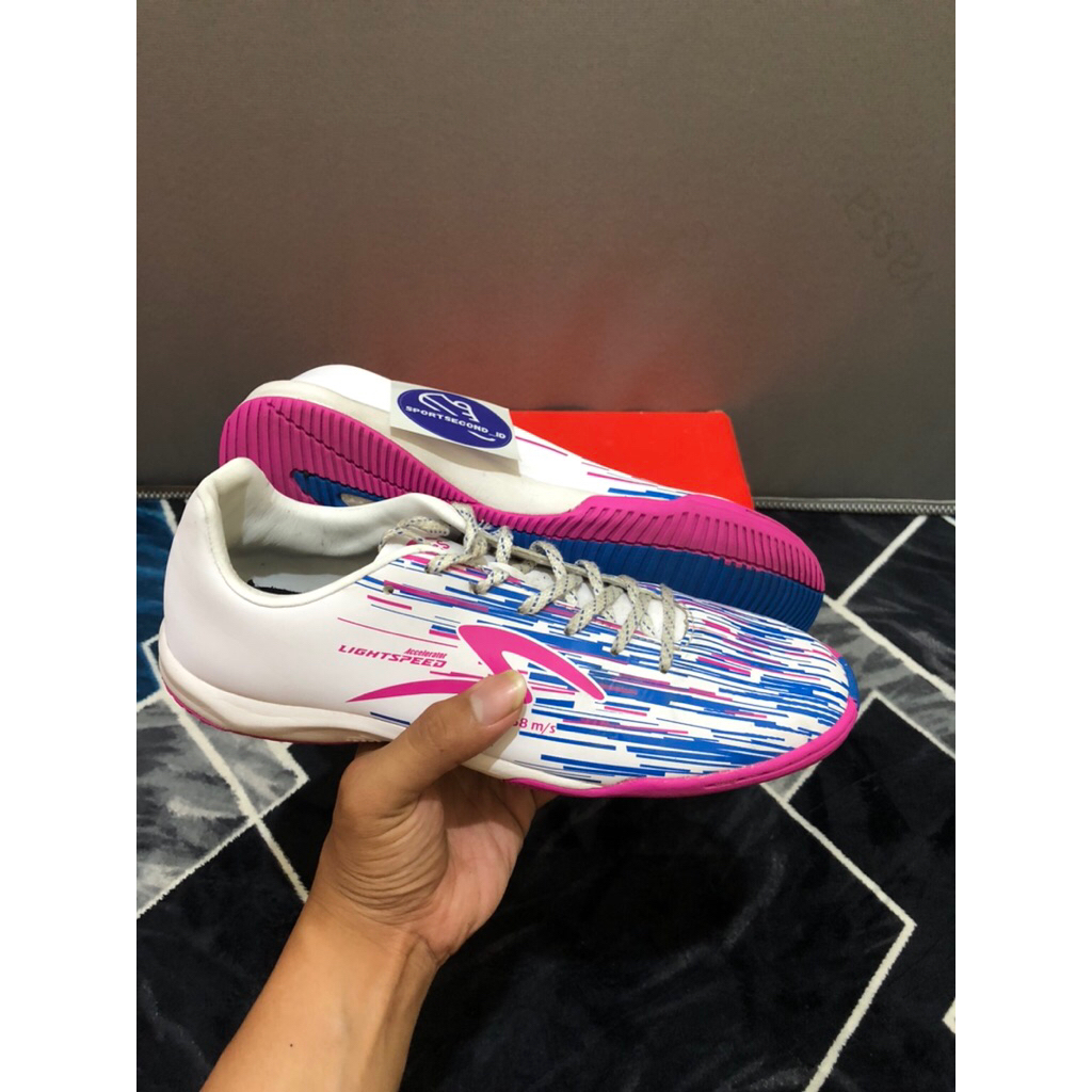 SEPATU FUTSAL SPECS LS REBORN MAGNIFICO SIZE 41 SECOND
