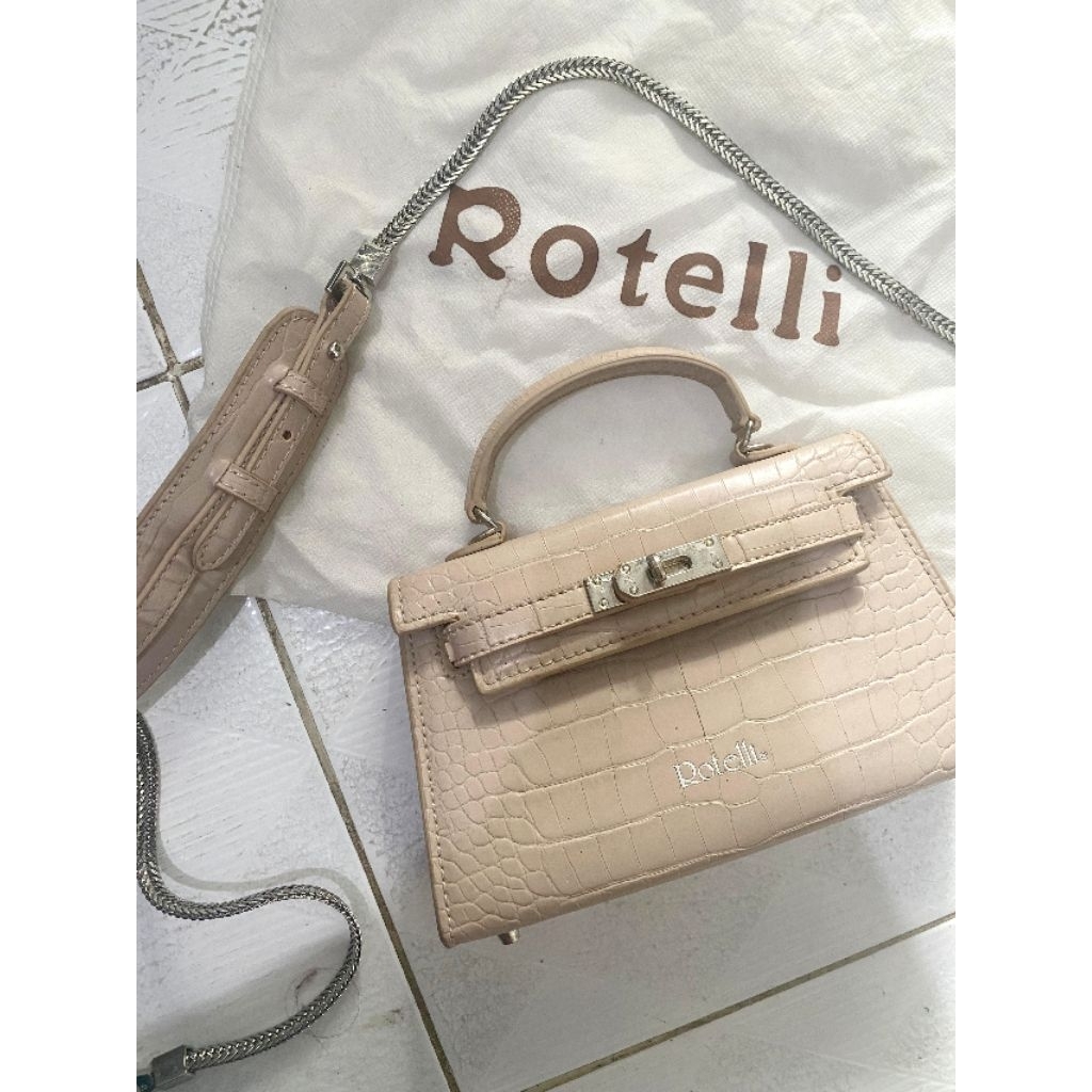 preloved rotelli art 557