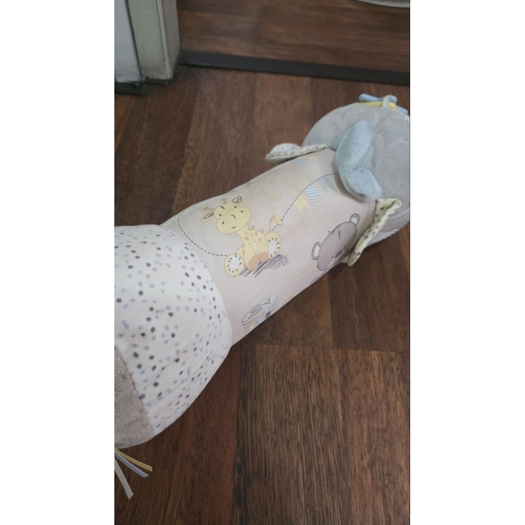 MOTHERCARE Teddy’s Toy box tummy time pillow (PRELOVED) / MOTHERCARE Tummy Time Roller – Guling Tumm