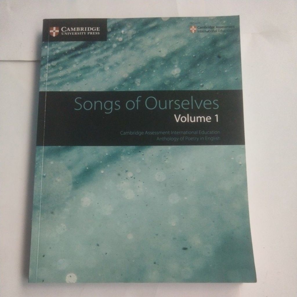 BUKU SONGS OF OURSELVES VOLUME 1