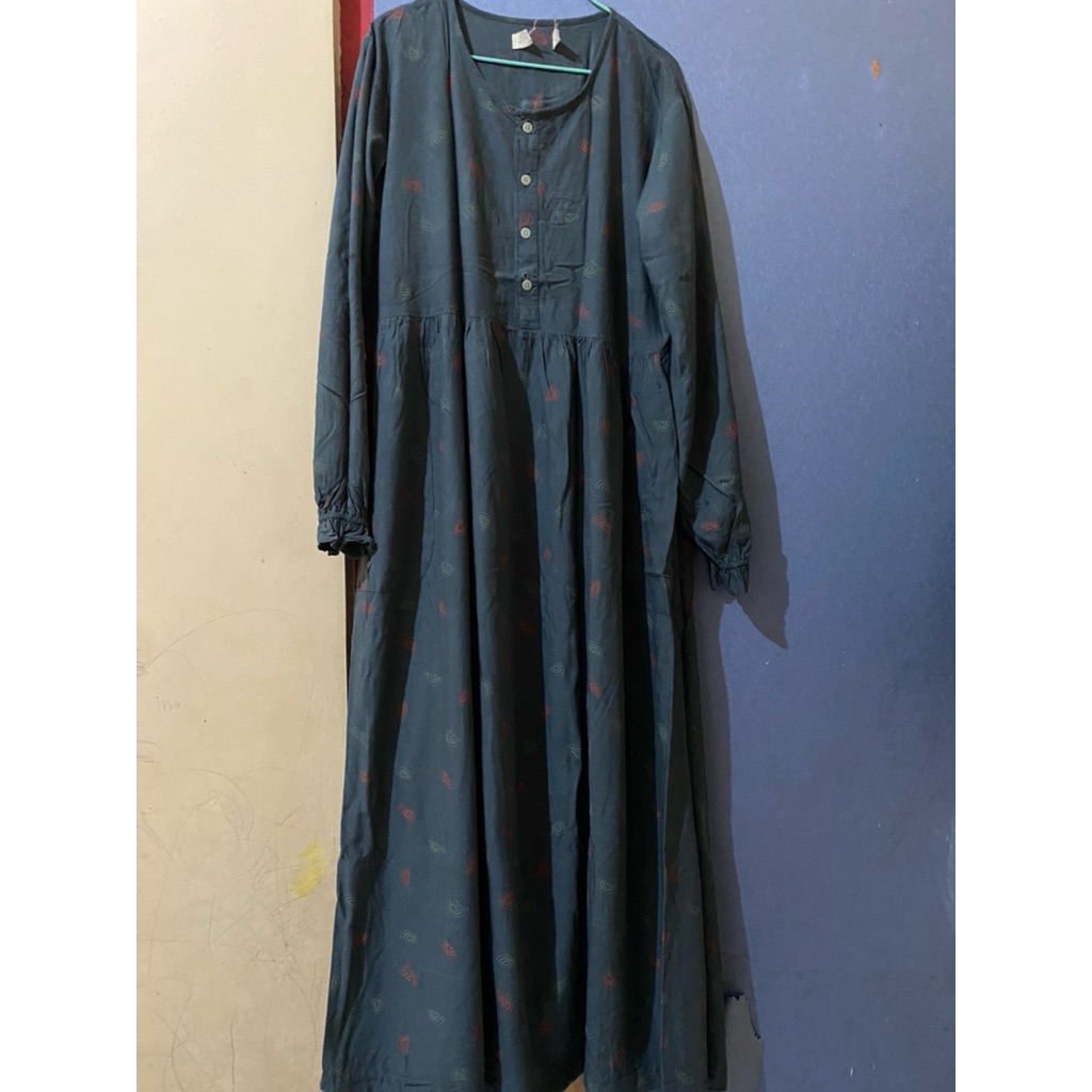 preloved ditsy size M