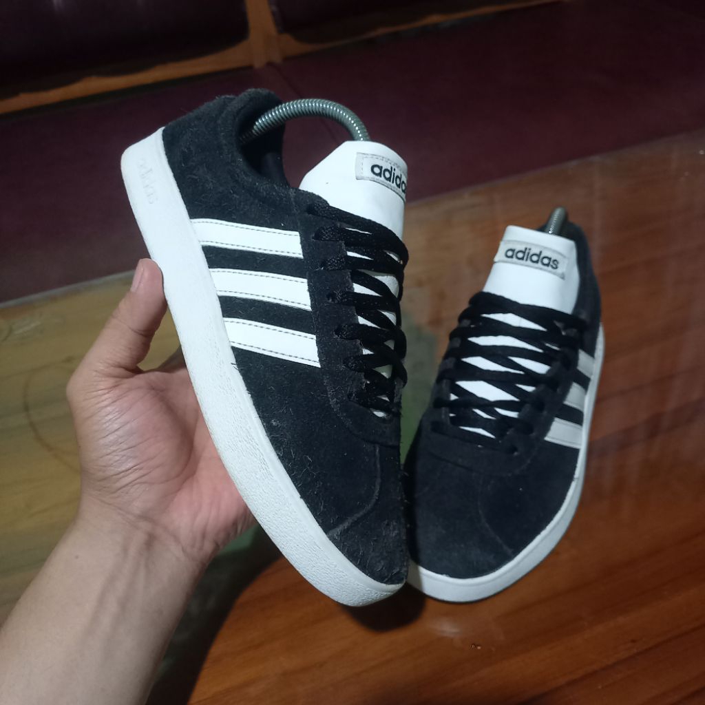 ADIDAS VL COURT SEPATU SNEAKERS SECOND BRANDED