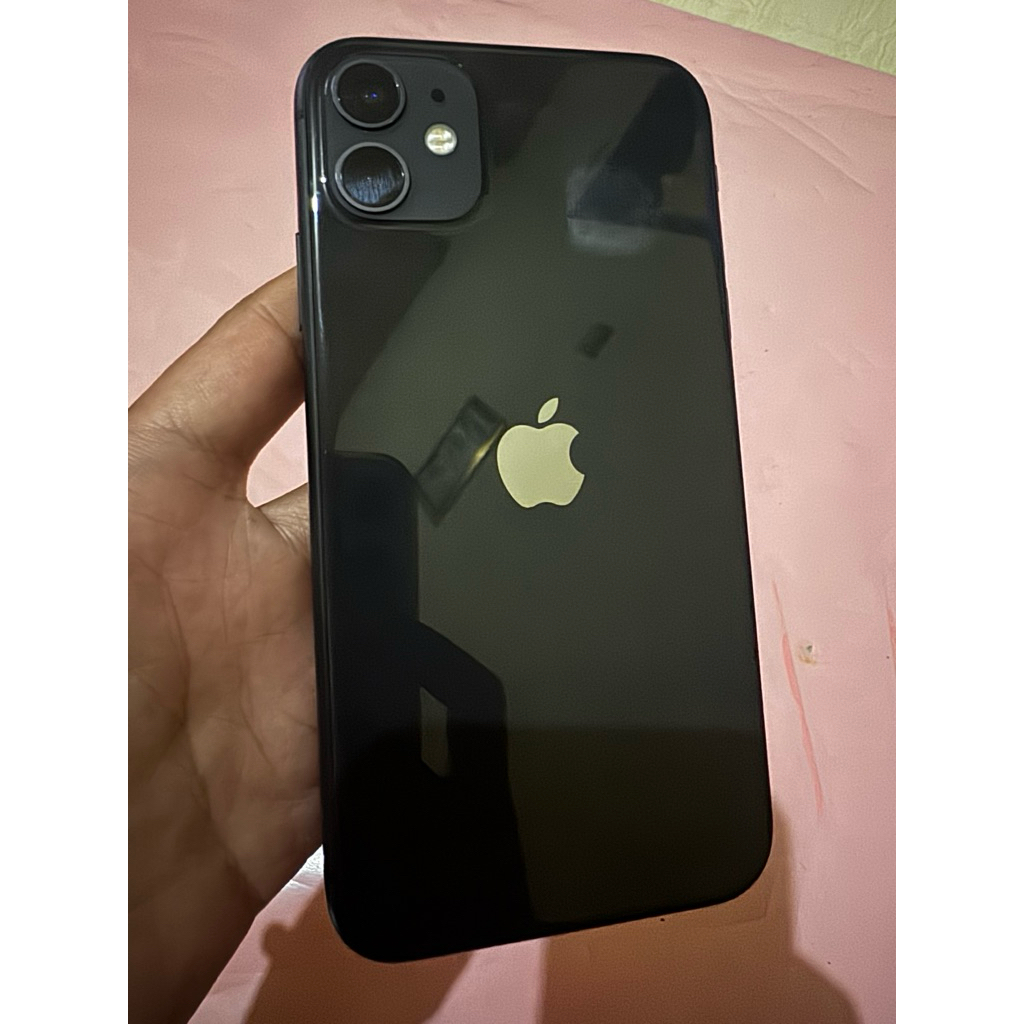 iphone 11 64gb resmi ibox pemakaian pribadi
