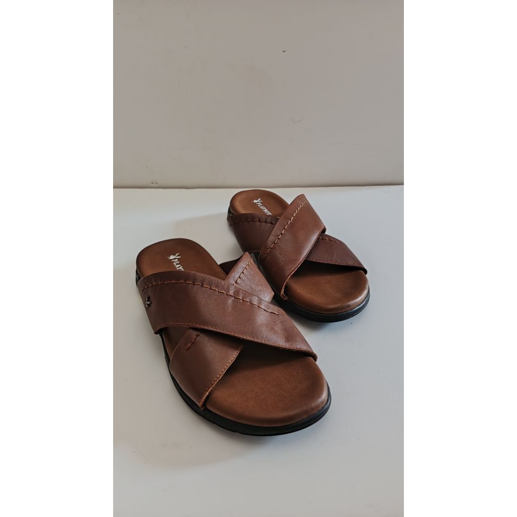 Playboy Sandal Pria Size 43