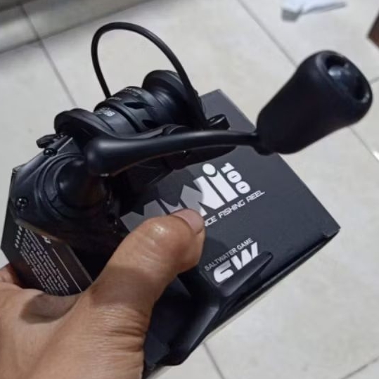 Blood Reel Mini 100 Drag 5Kg SW Hitam Doff Power Handle