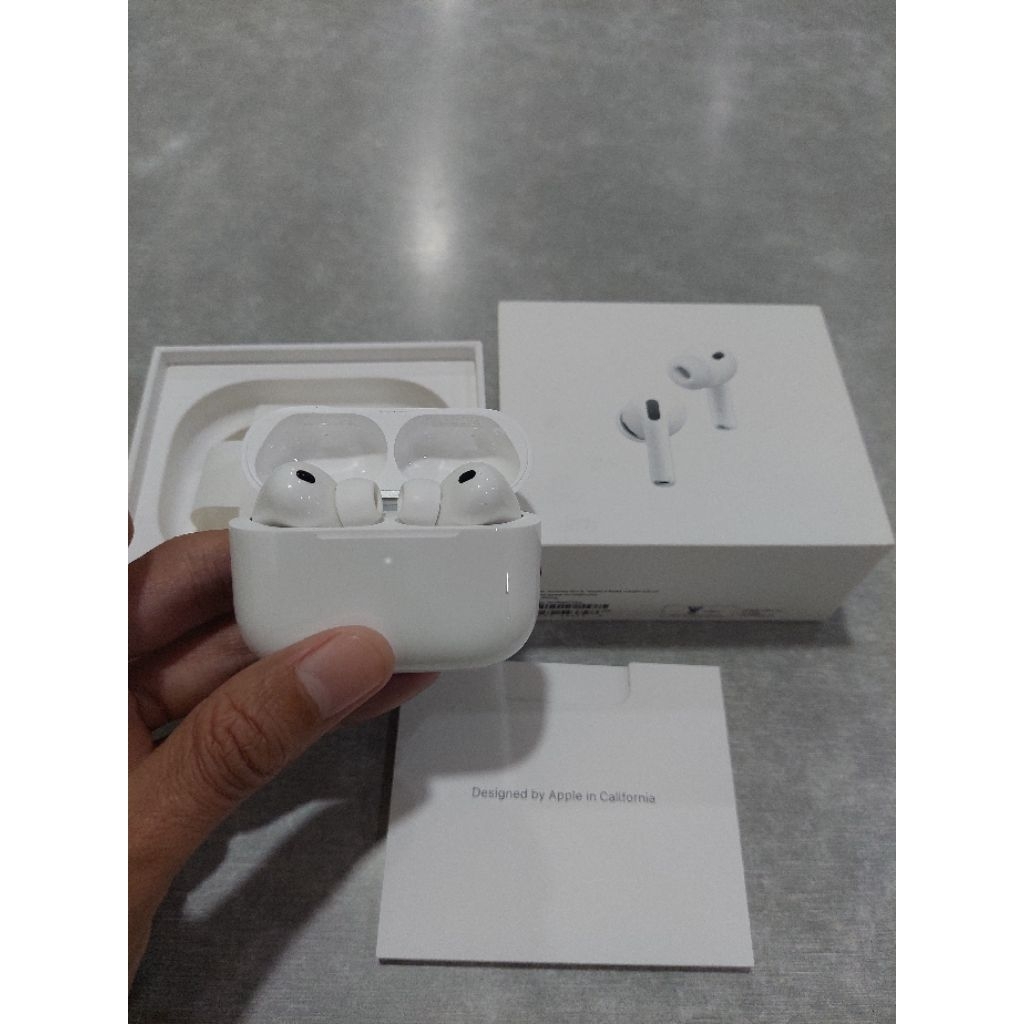 Apple Airpods Pro Gen 3 Second Original Mulus