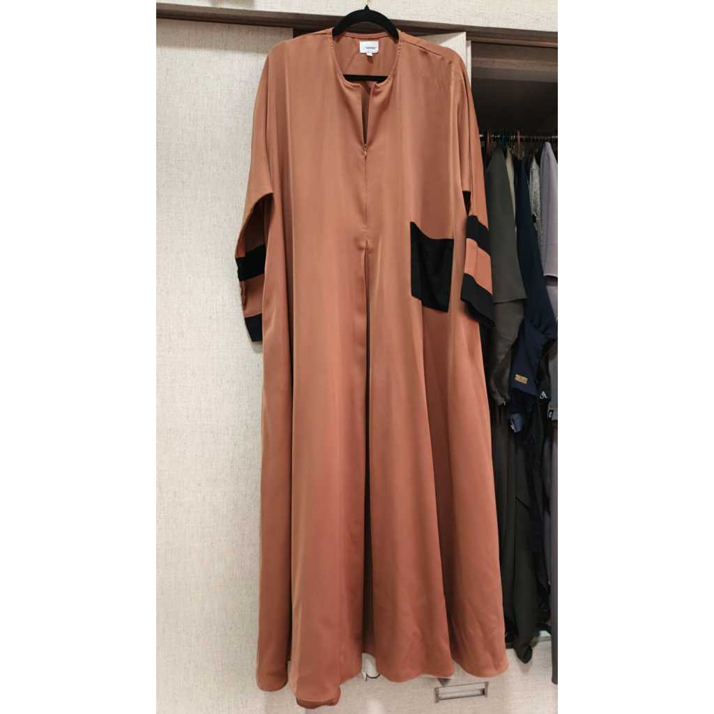 ABAYA UMMU SARAH