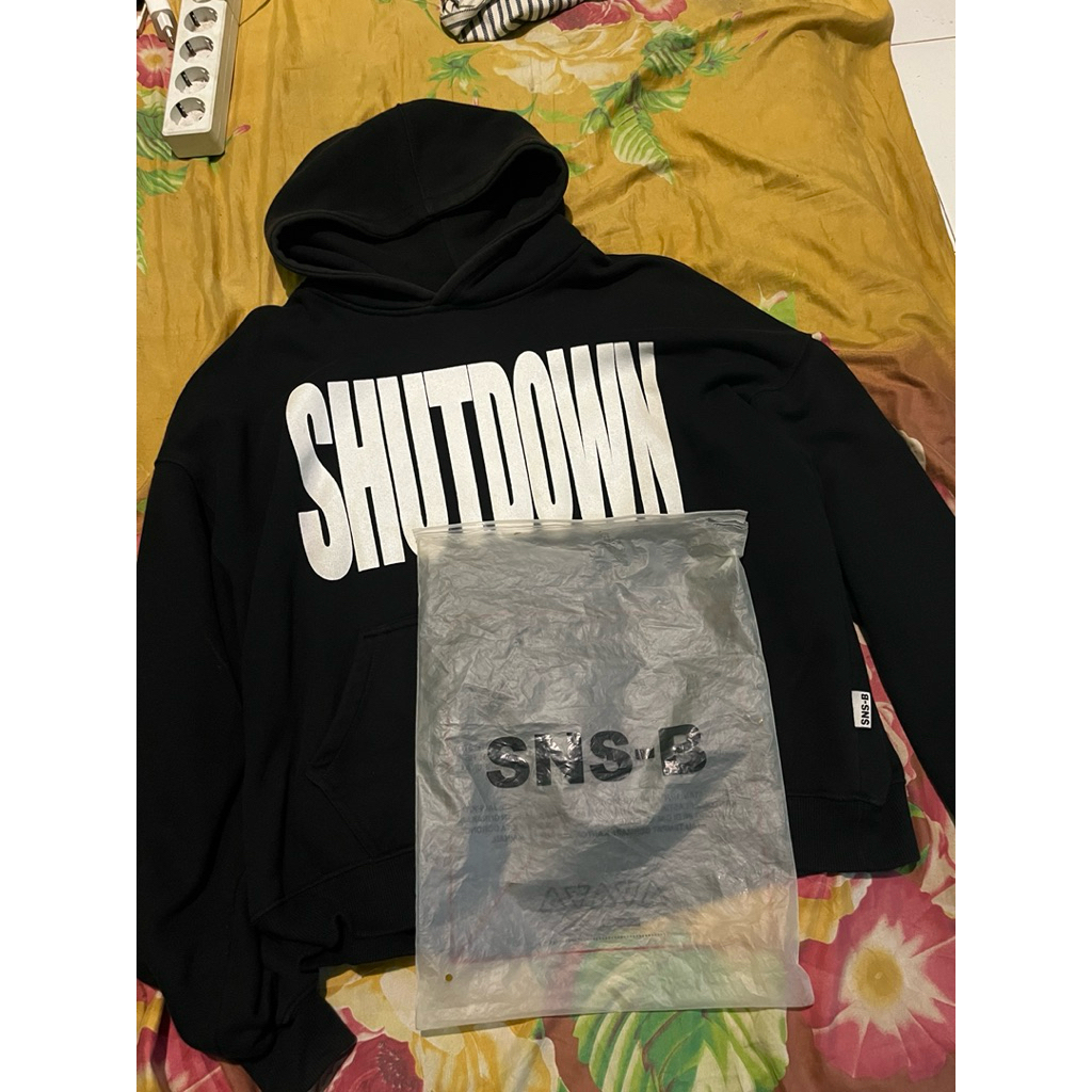 HOODIE SNSB SHUTDOWN SIZE L