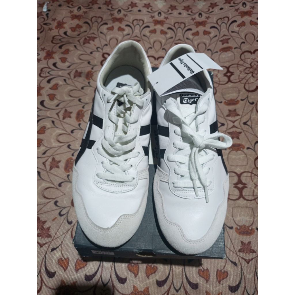 onitsuka tiger Serrano