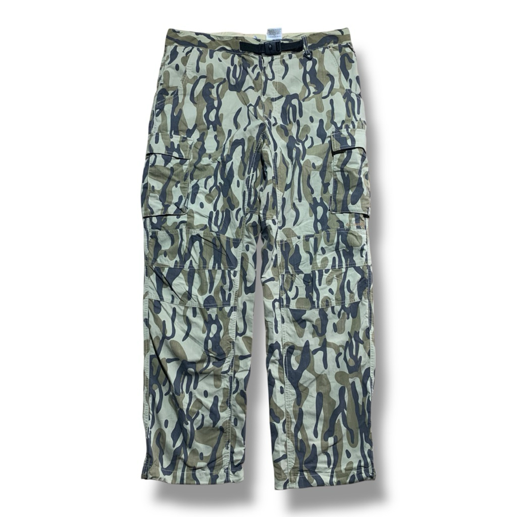 Columbia Titanium Camo Cargo Pants