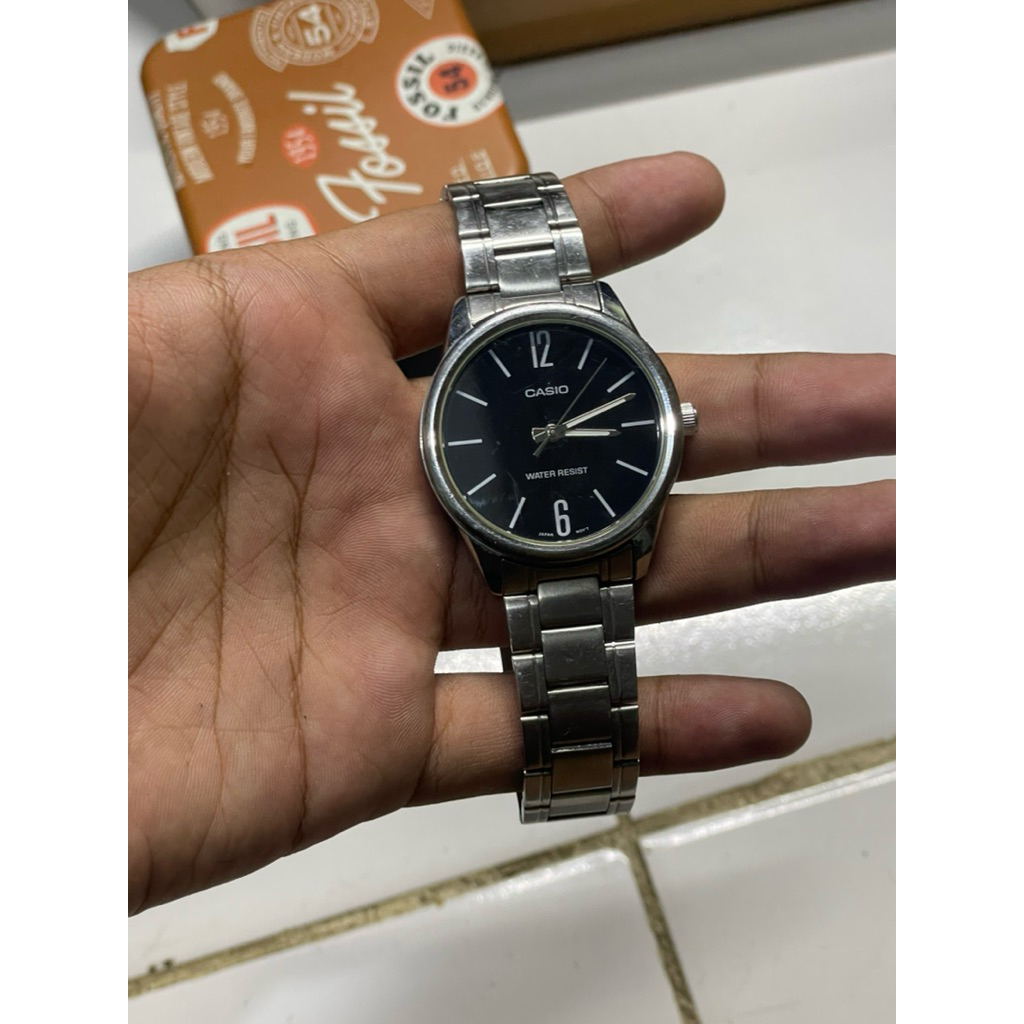 jam tangan Casio mtp