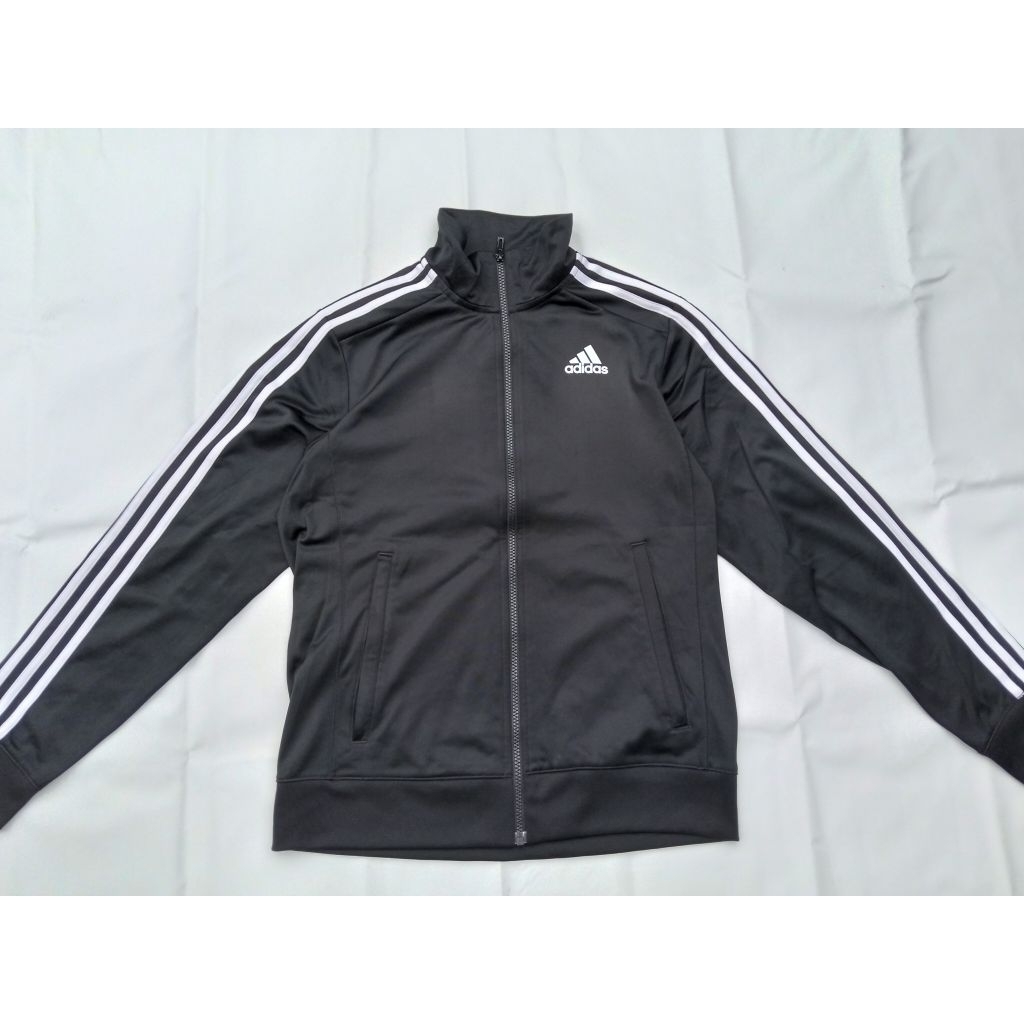 jaket tracktop brand AD*DAS Esseential