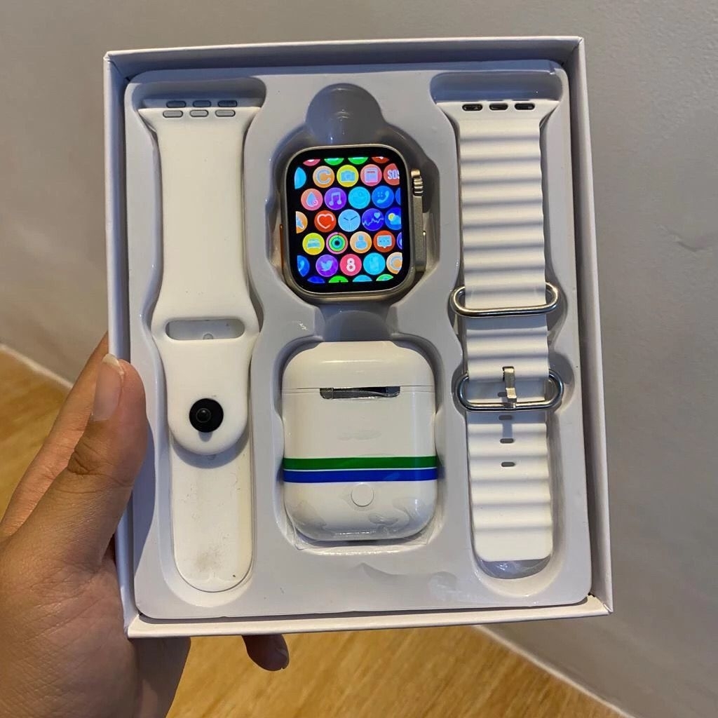 Smartwatch i8 Ultra 8 - Full Layar, Bluetooth, 2 Tali Gratis, Earphone TWS