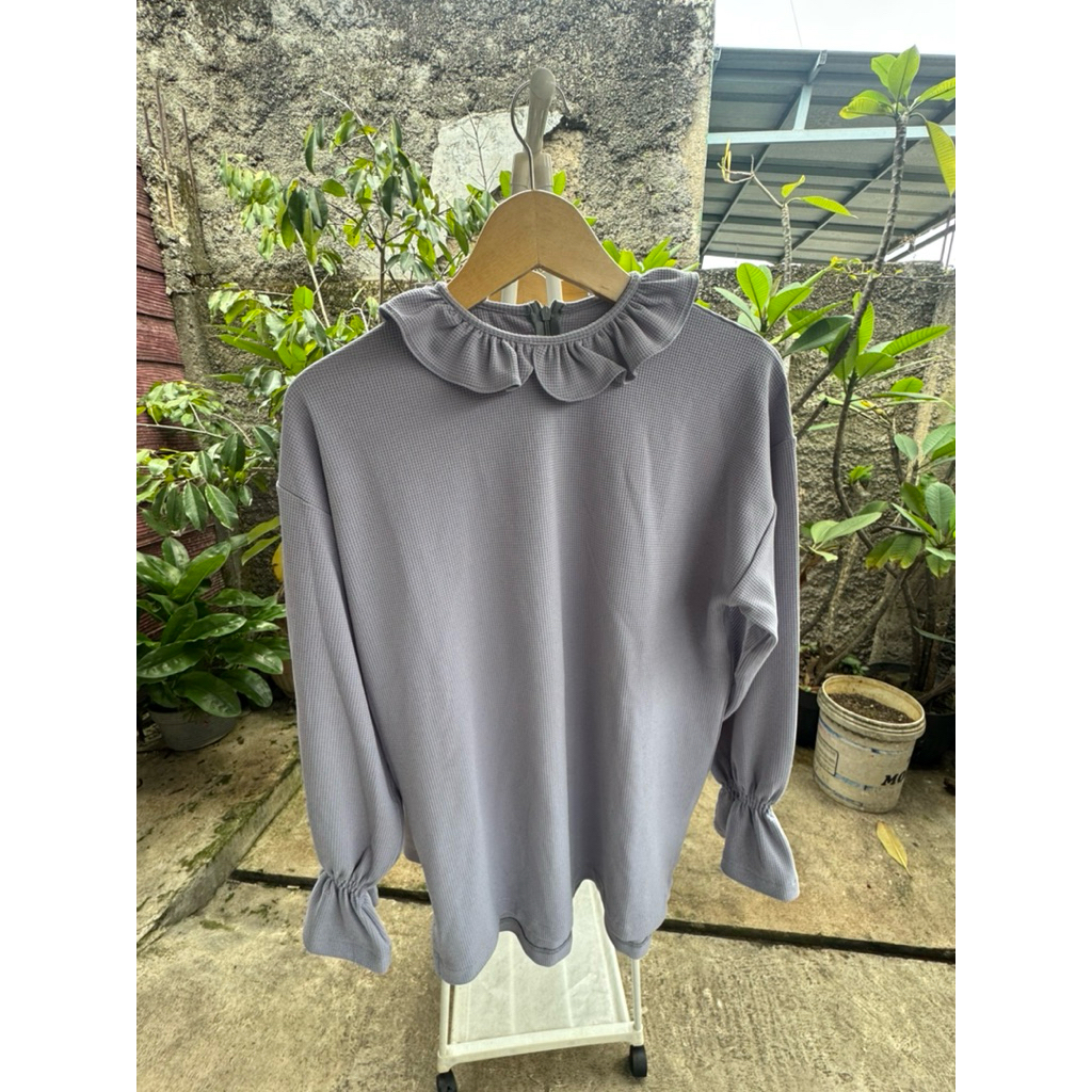 Kaos Waffle Femme outfit preloved