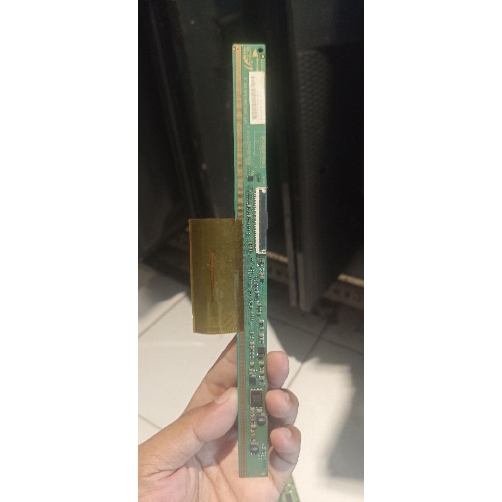 tcon polytron 32