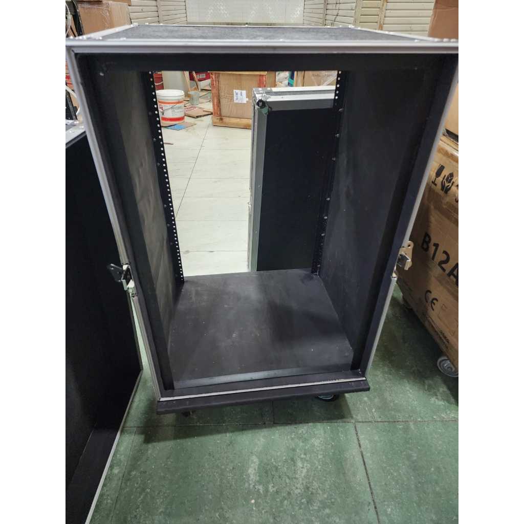 Box Hardcase Rack 16U / 16 U – BAHAN KAYU hitam fiberglass untuk sound system
