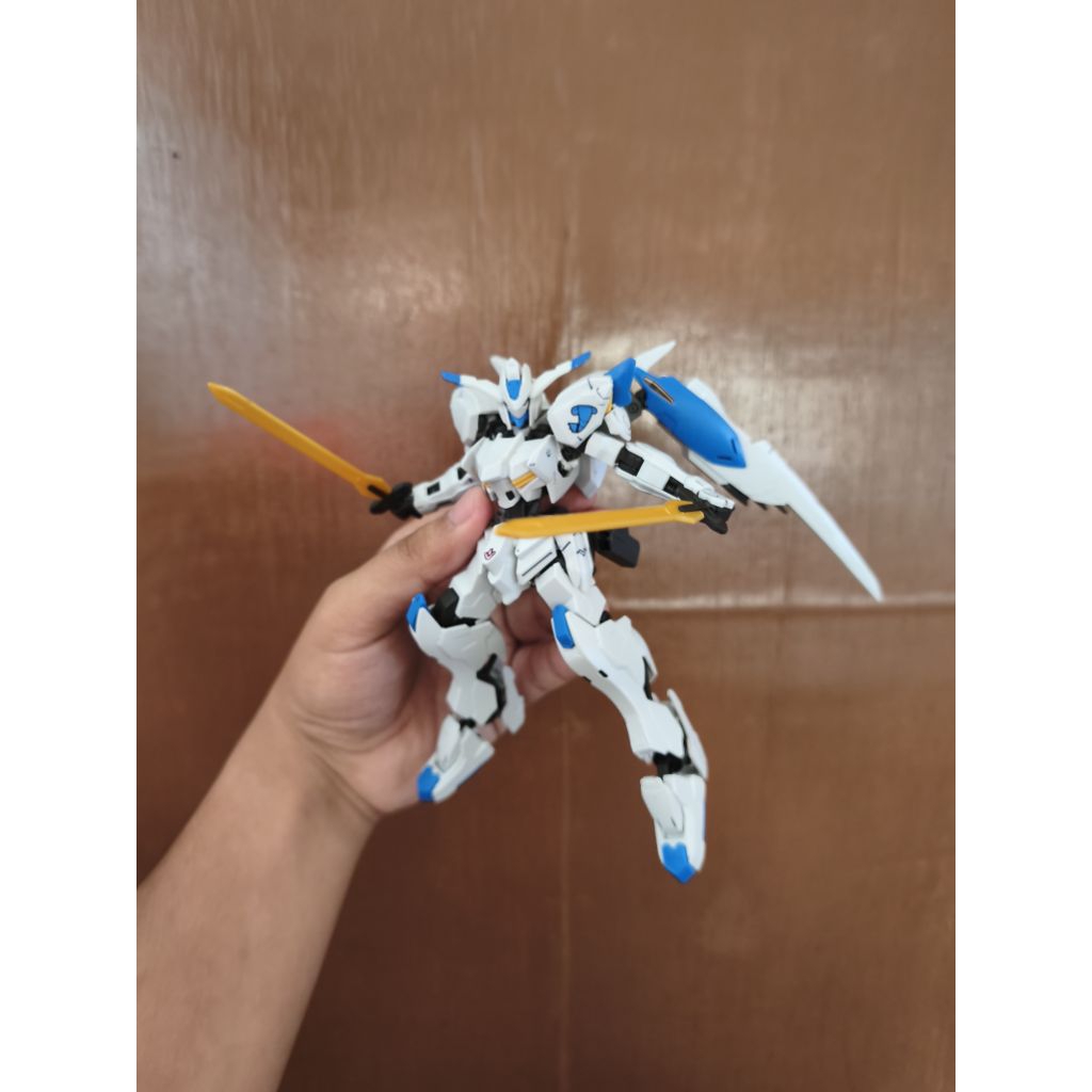 Hg bael Gundam Bandai