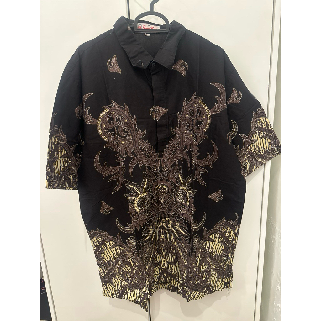 [Preloved] Batik Kemeja Danar Hadi Size XL