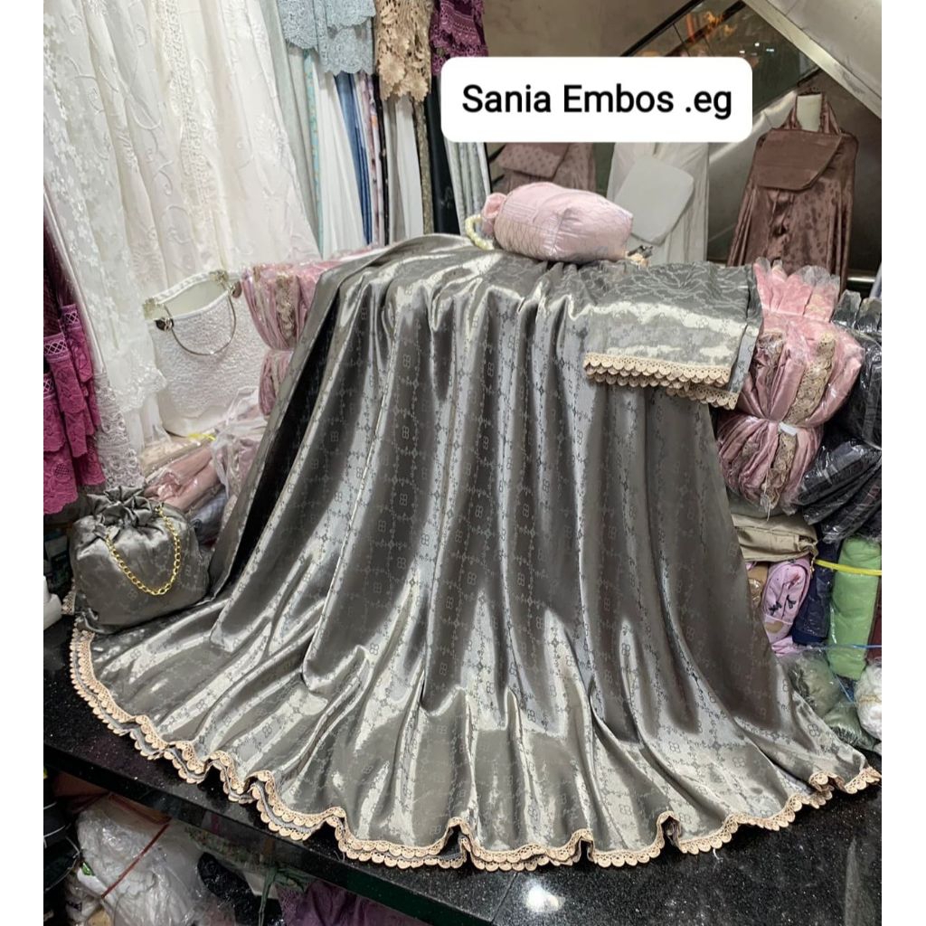 MUKENA RANIA URAGIRI BAHAN ARMANI SILK