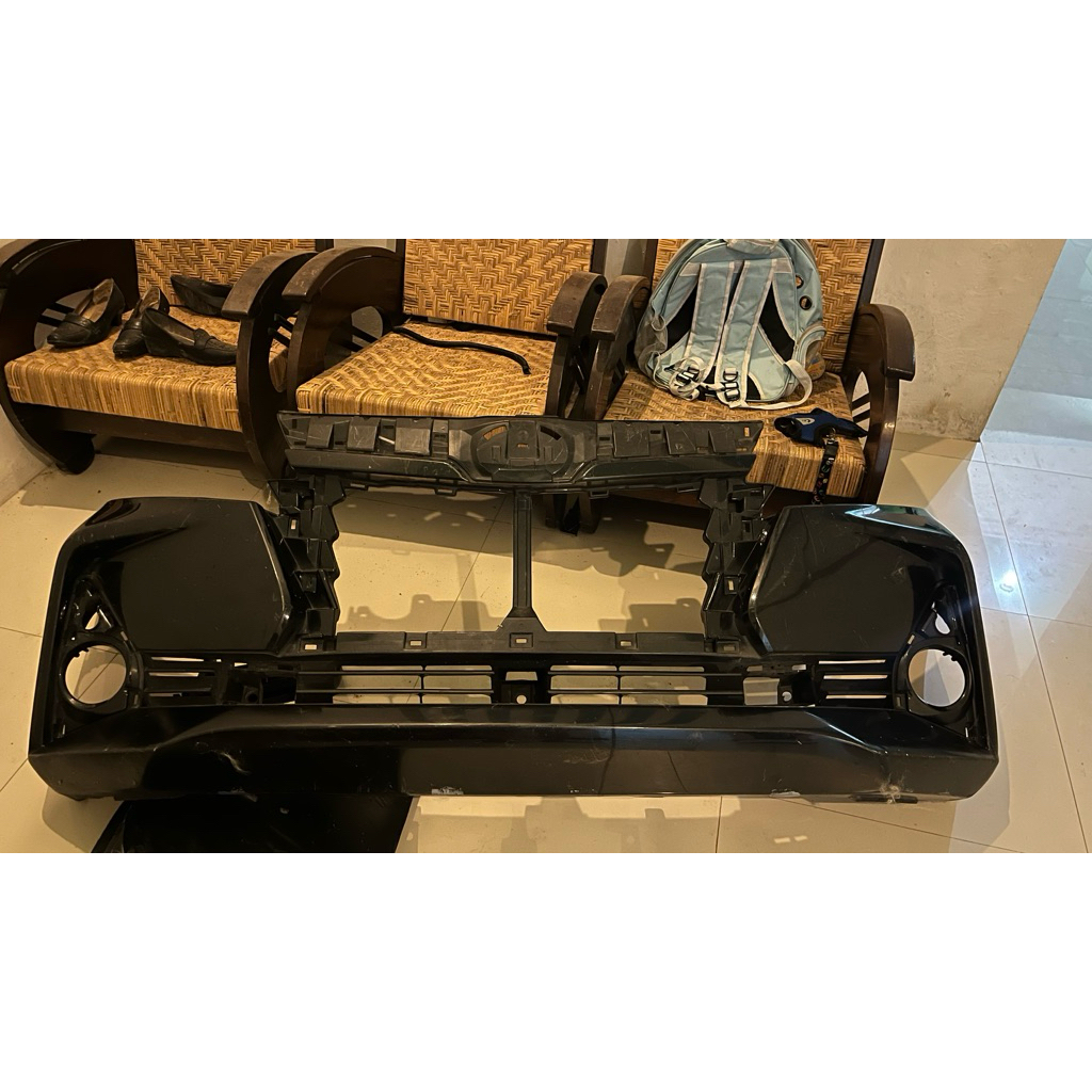 Bemper Avanza 2019 Depan