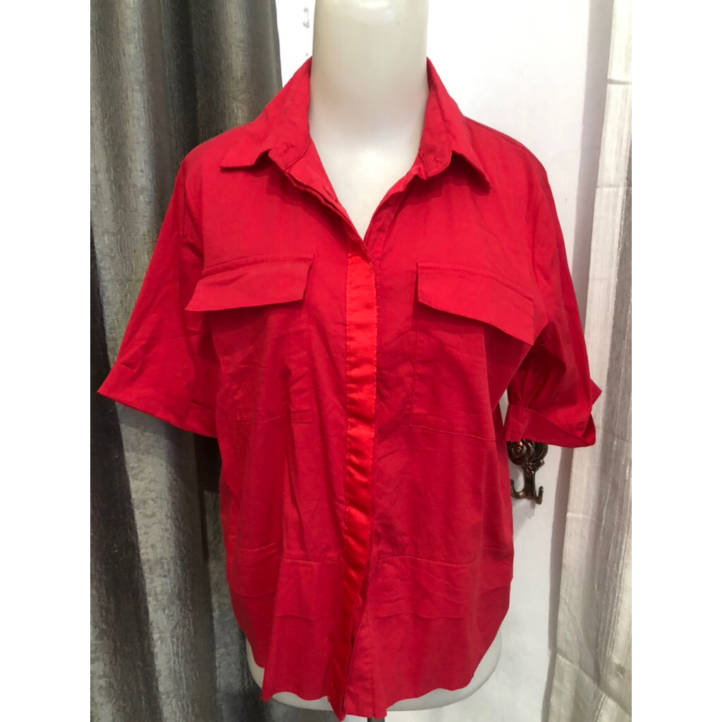 Atasan wanita pemakaian pribadi/Baju wanita pemakaian pribadi