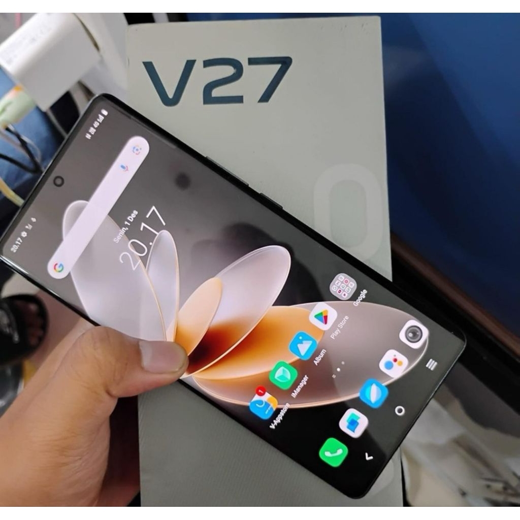 VIVO V27 5G RAM 8/256GB FULLSET SECOND