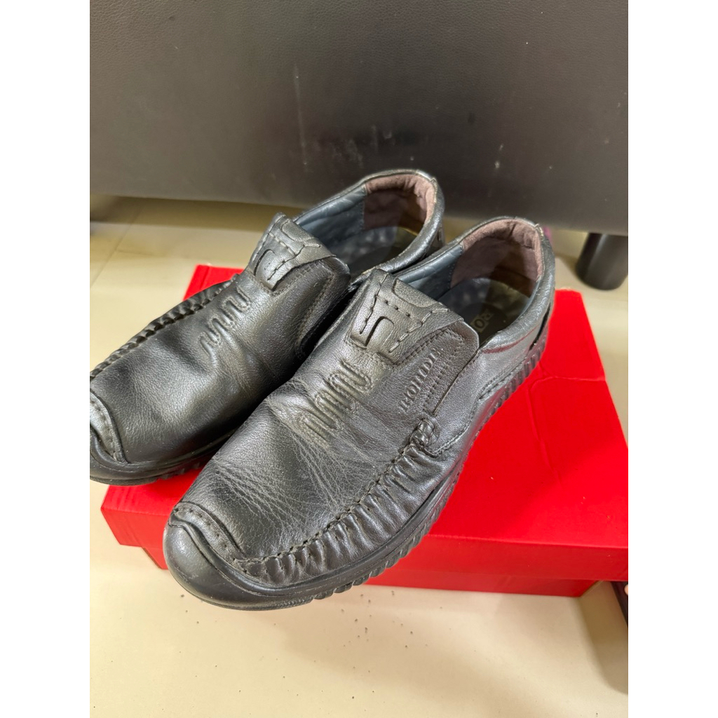 Sepatu Pantofel PRIA Black Size 42 Slip on ROHDE PRELOVED