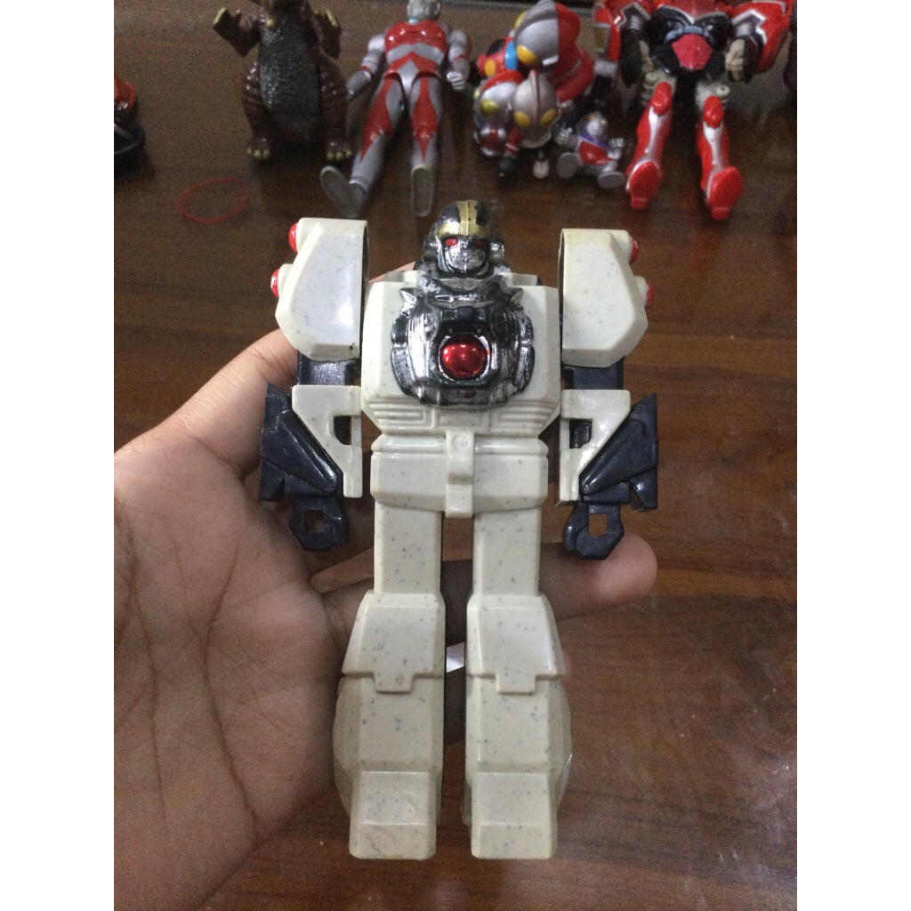 power ranger mini zord  kondisi sesuai foto no brand