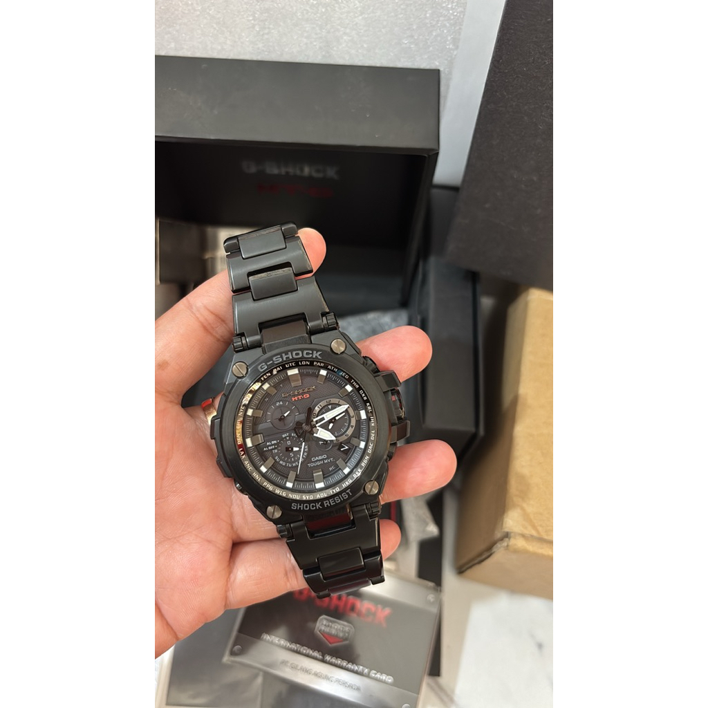 JAM TANGAN GSHOCK MTG-S1000BD-1ADR