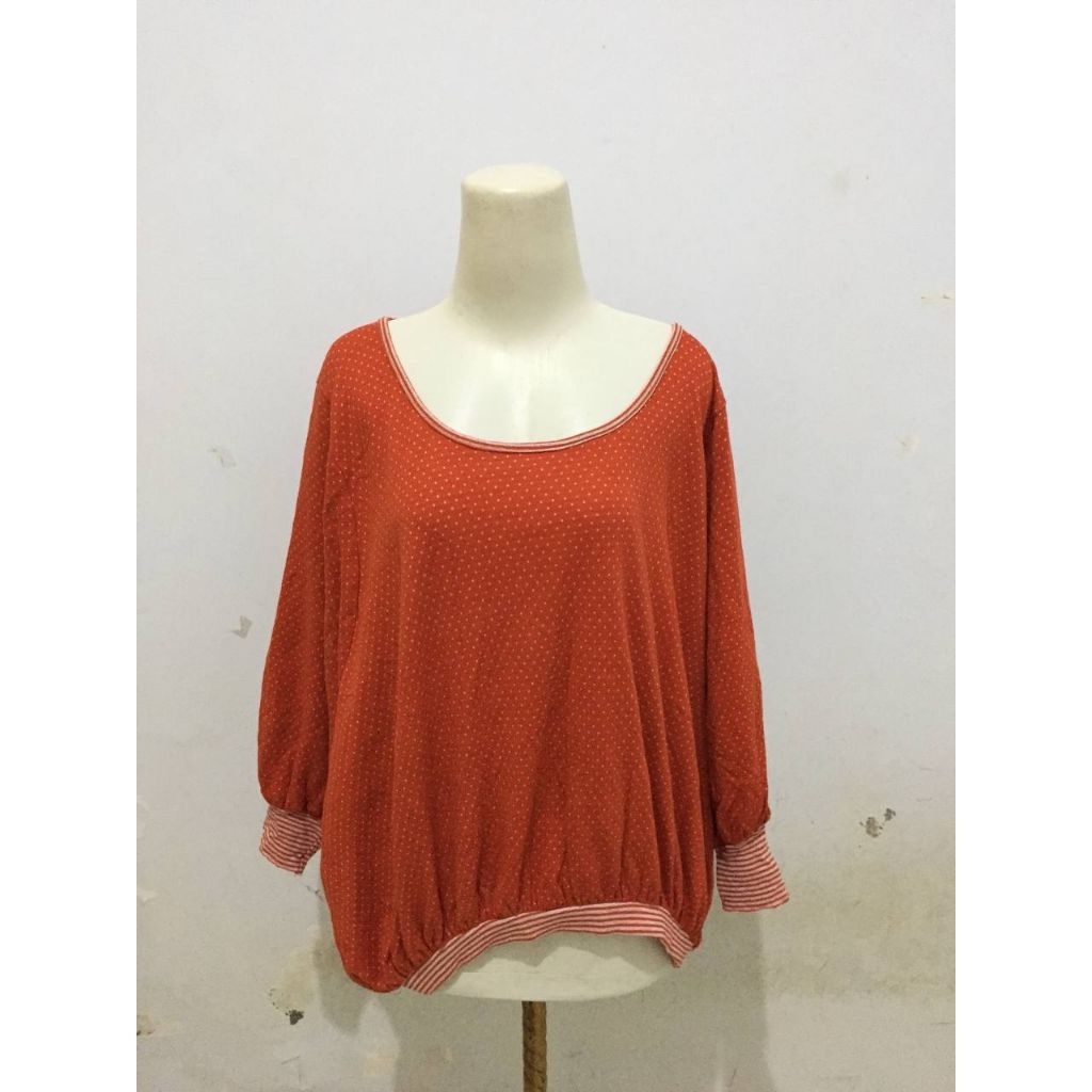 [preloved] kaos batwing miami beach