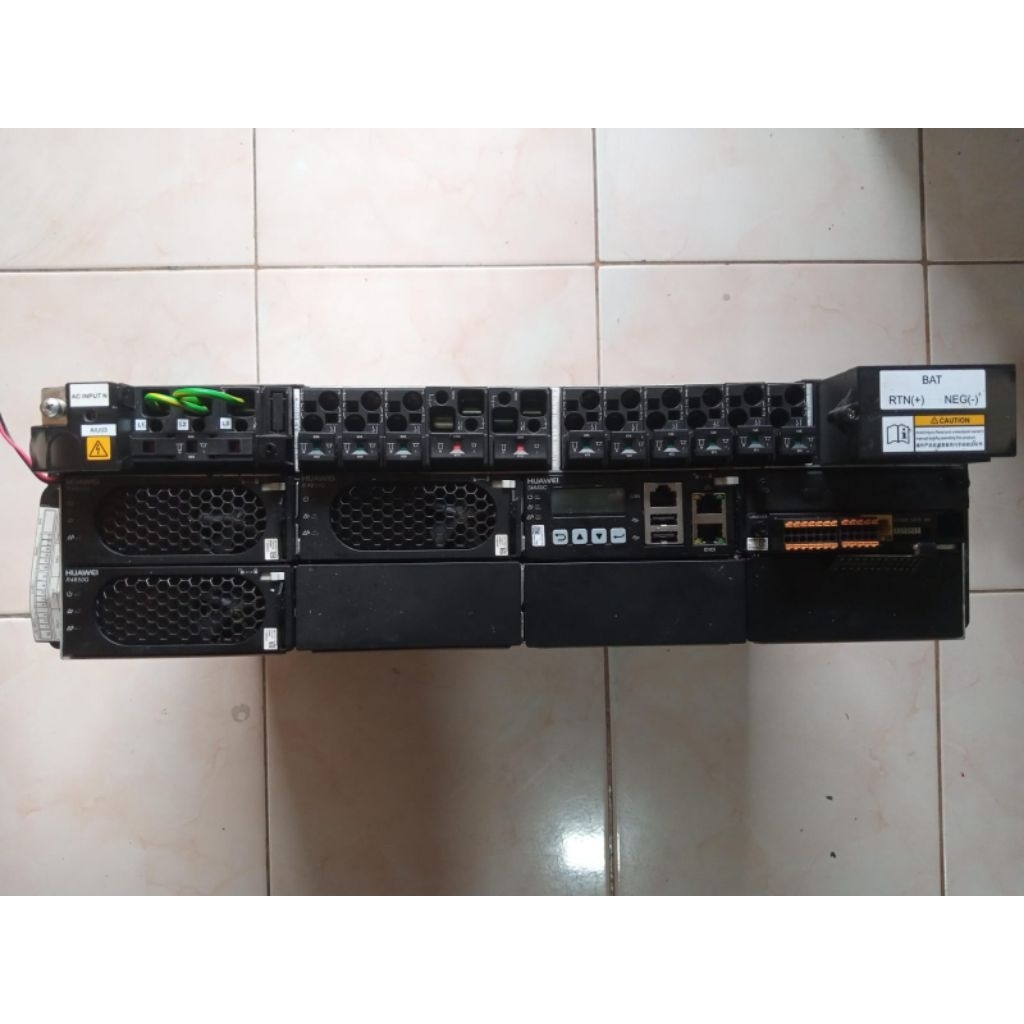 Huawei Rectifier ETP48400 - C3B1 - AC TO DC 48V 450Amper