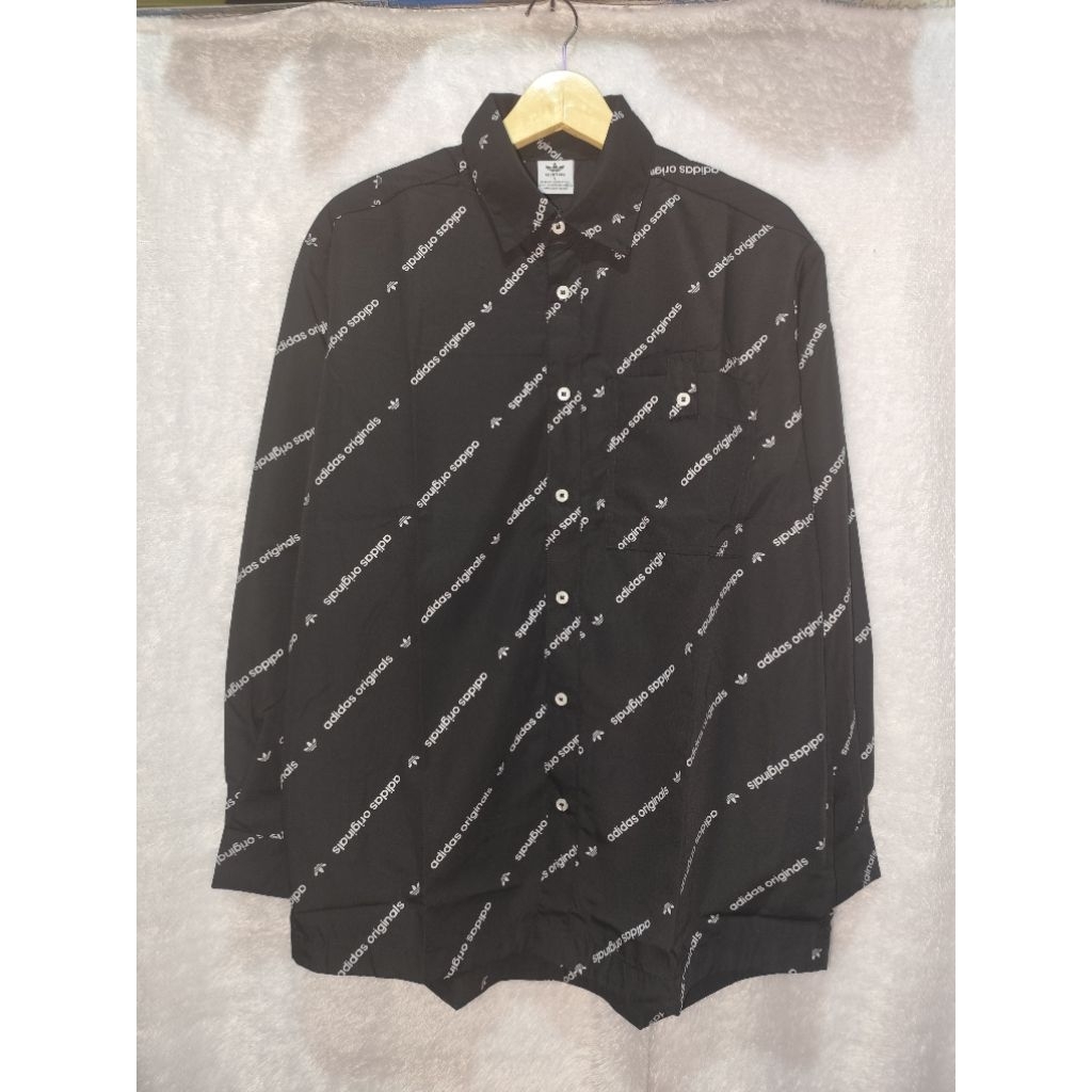 Kemeja Lengan Panjang Originals PTN Shirt Monogram dan Kemeja Putih Pria Emporio Armani atau Armani 