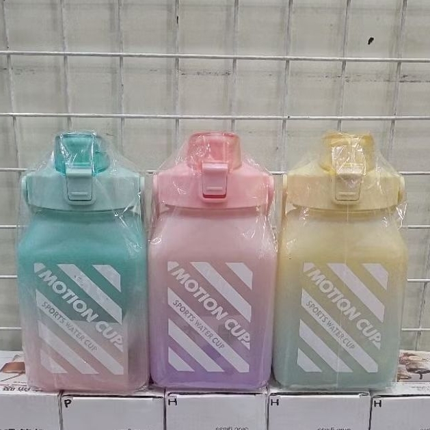 BOTOL MINUM GRADASI KOTAK / BOTOL VIRAL KOTAK / TUMBLER MINUM 1500 ML