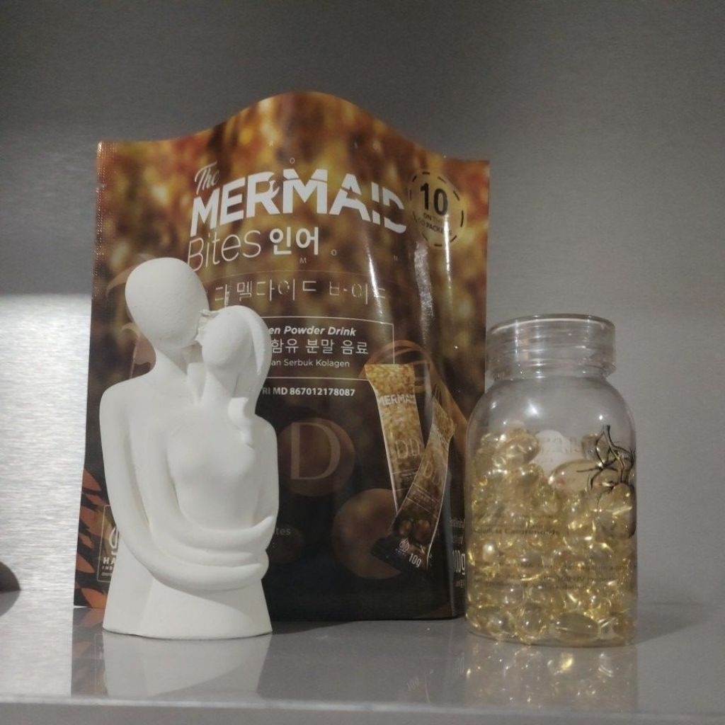 THE MERMAID BITES CRYSTAL WHITE TOMATO