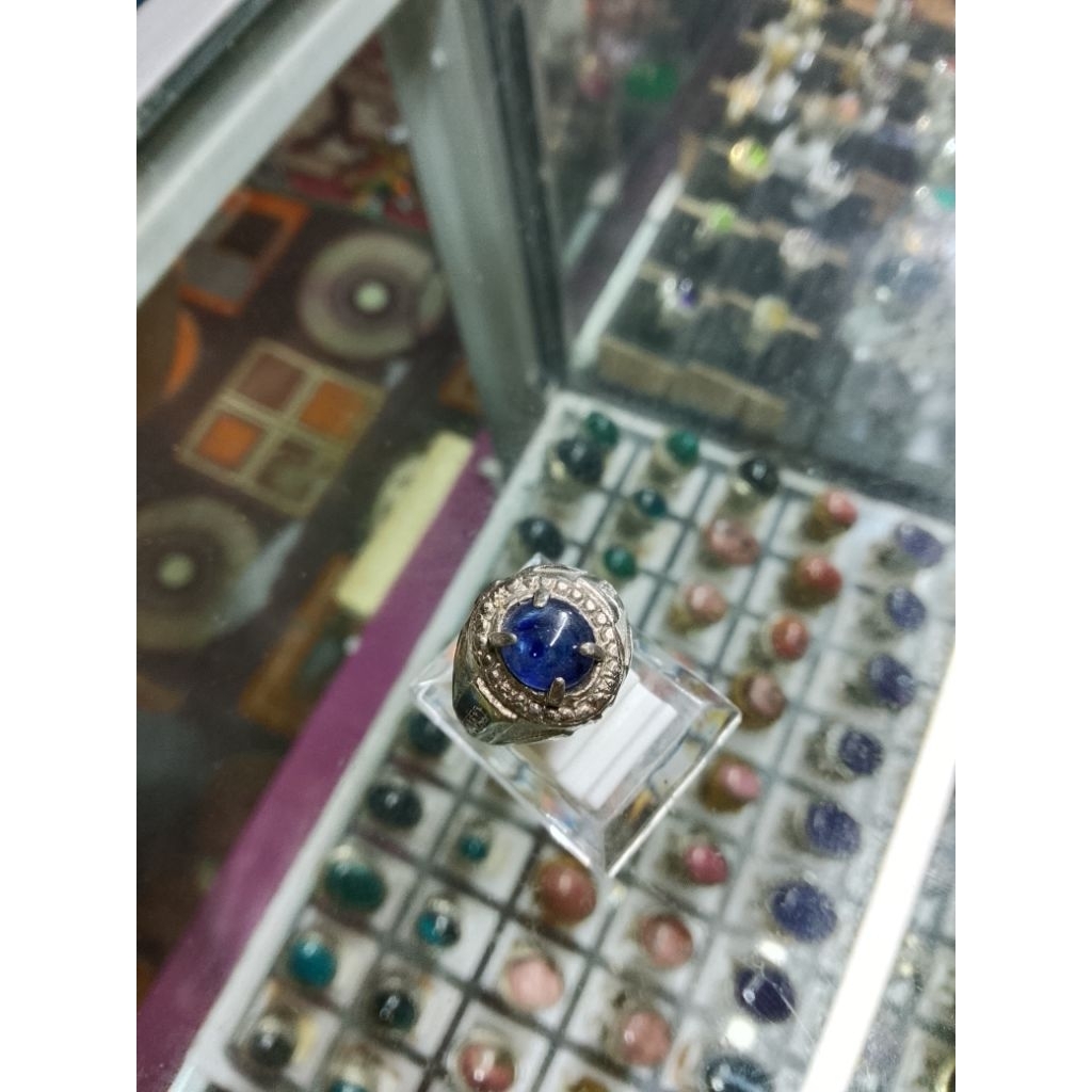 Natural Blue Sapphire Afrika