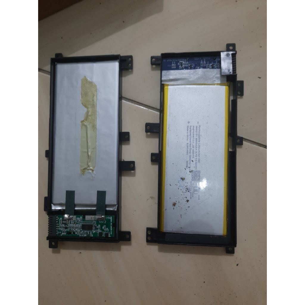 baterai bekas laptop