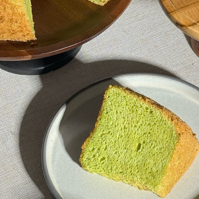 Gluten Free Pandan Chiffon Cake - Slice (DELIVERY SETIAP HARI RABU)
