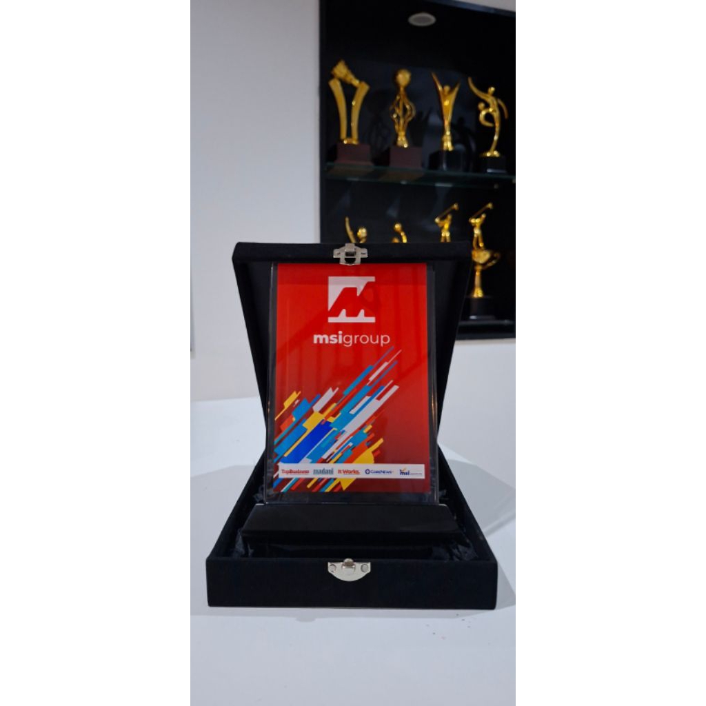 PLAKAT AKRILIK/TROPI AKRILIK + FREE BOX, PLAKAT AKRILIK ELEGAN, PLAKAT/TROPHY CUSTOM